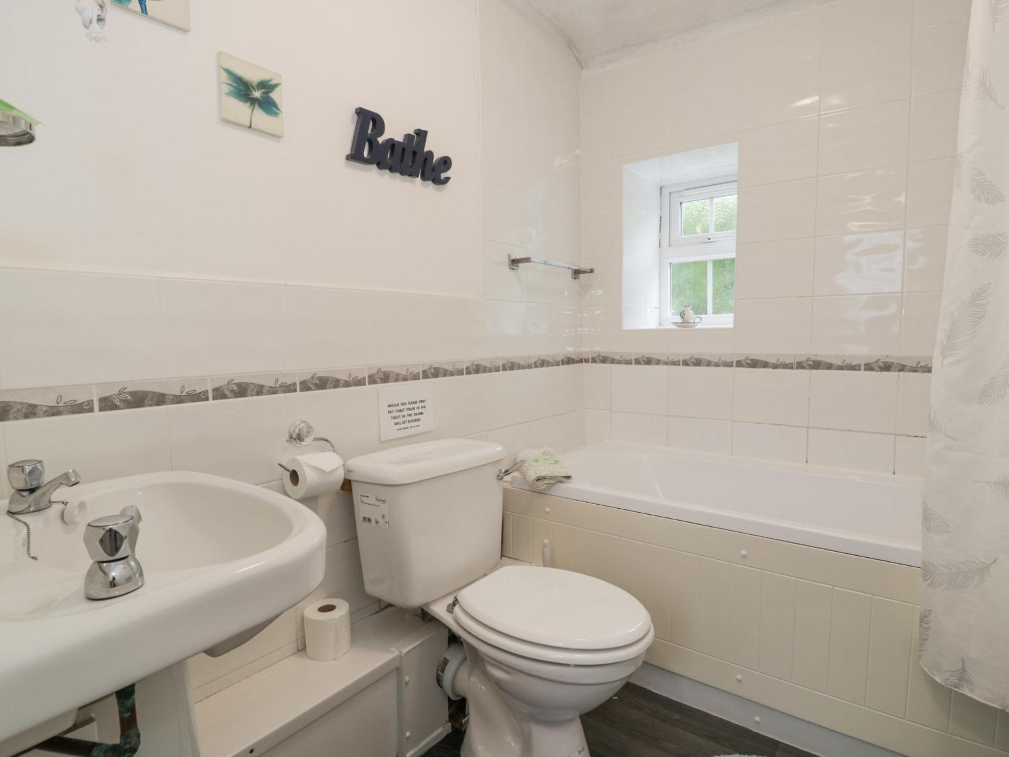 Halcyon Annexe Villa Moelfre Exterior photo