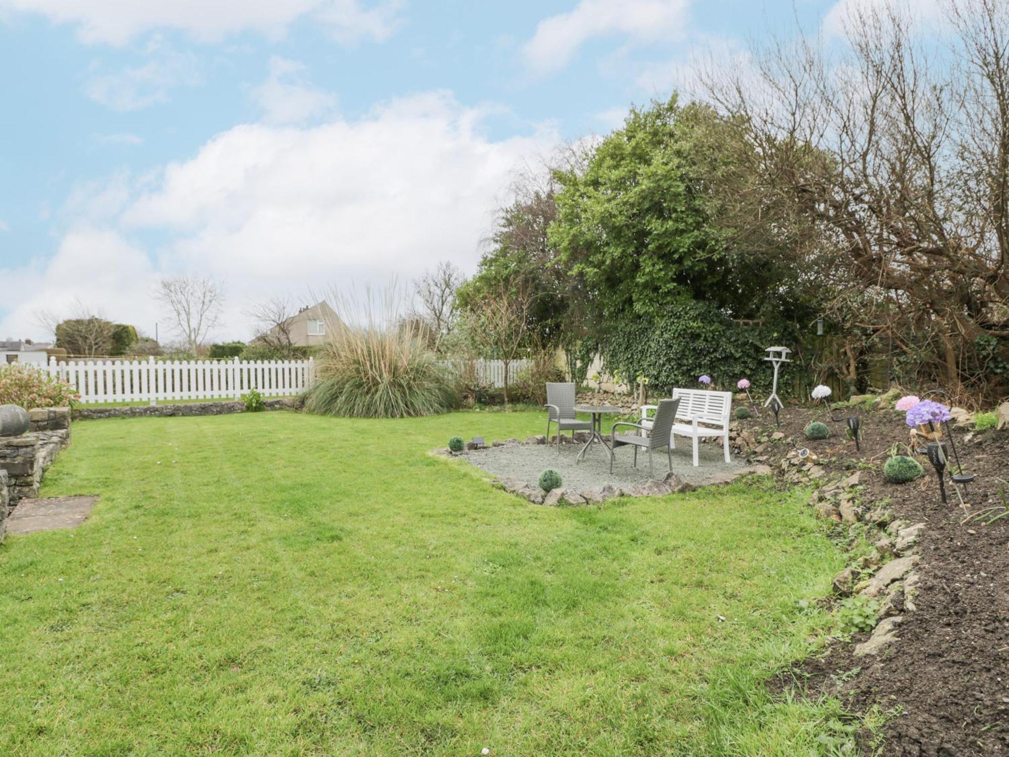 Halcyon Annexe Villa Moelfre Exterior photo